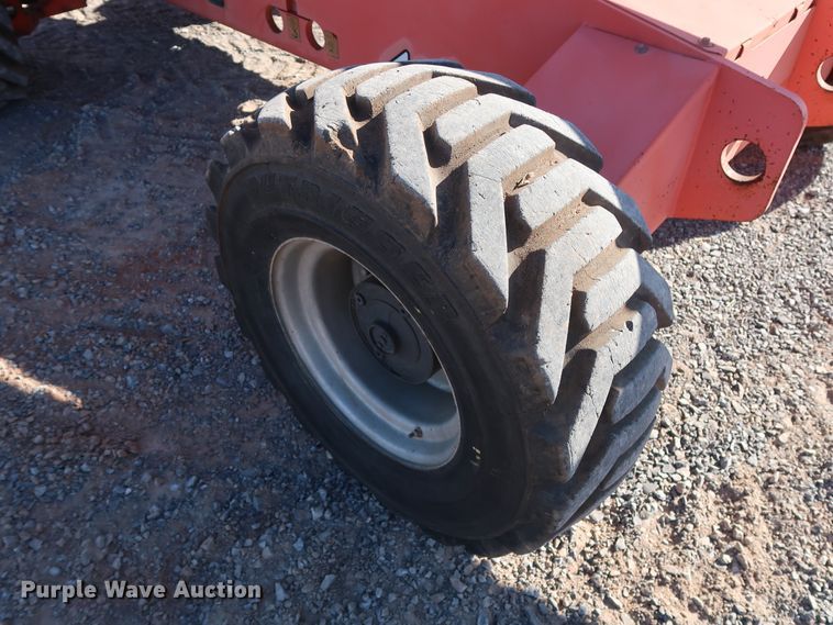 image for item GD9872 2002 JLG 400S boom lift