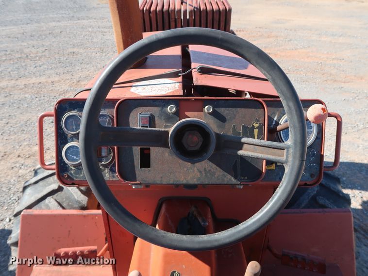 image for item GD9873 1996 Ditch Witch 5110DD trencher