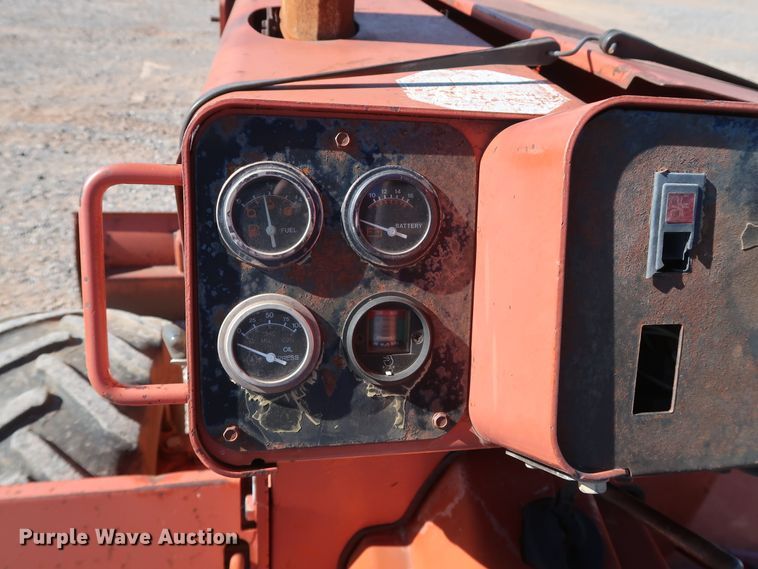 image for item GD9873 1996 Ditch Witch 5110DD trencher
