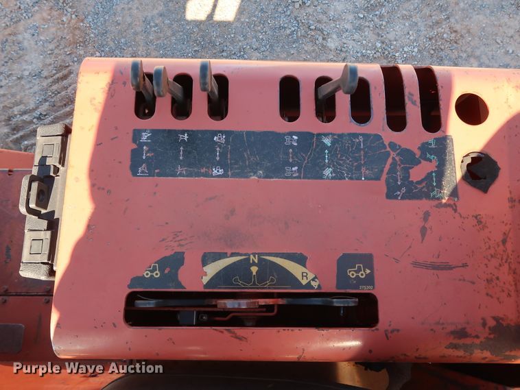 image for item GD9873 1996 Ditch Witch 5110DD trencher