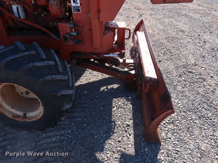 image for item GD9873 1996 Ditch Witch 5110DD trencher
