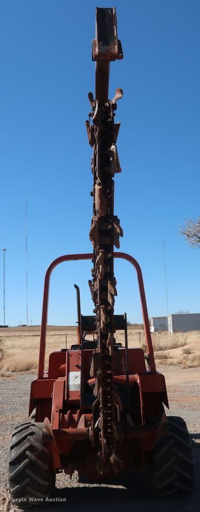 image for item GD9873 1996 Ditch Witch 5110DD trencher