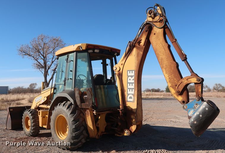 image for item GD9874 2005 John Deere 310SG backhoe