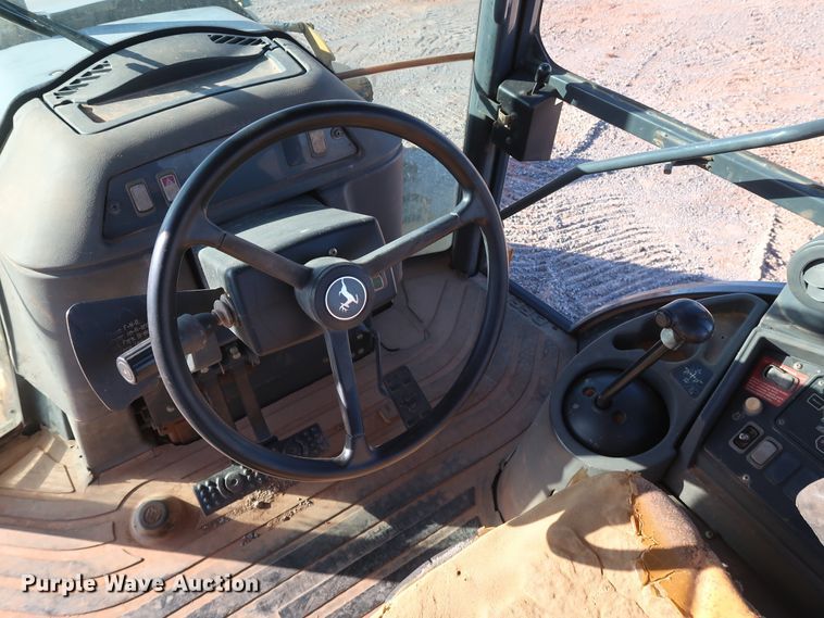 image for item GD9874 2005 John Deere 310SG backhoe