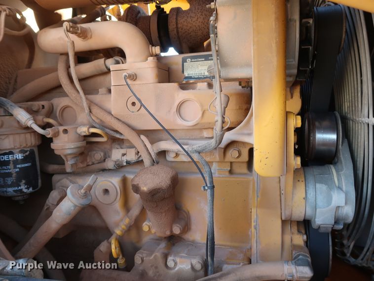 image for item GD9874 2005 John Deere 310SG backhoe