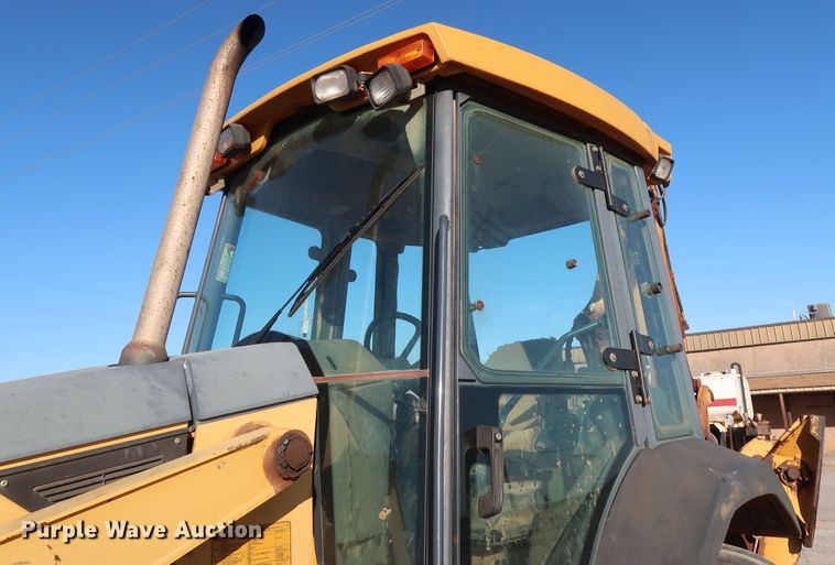 image for item GD9874 2005 John Deere 310SG backhoe