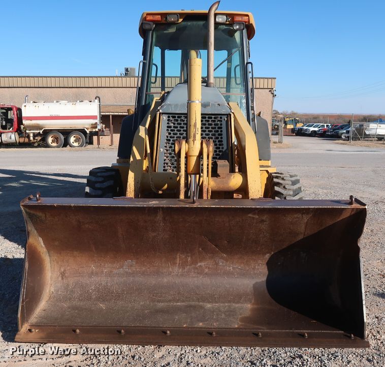 image for item GD9874 2005 John Deere 310SG backhoe