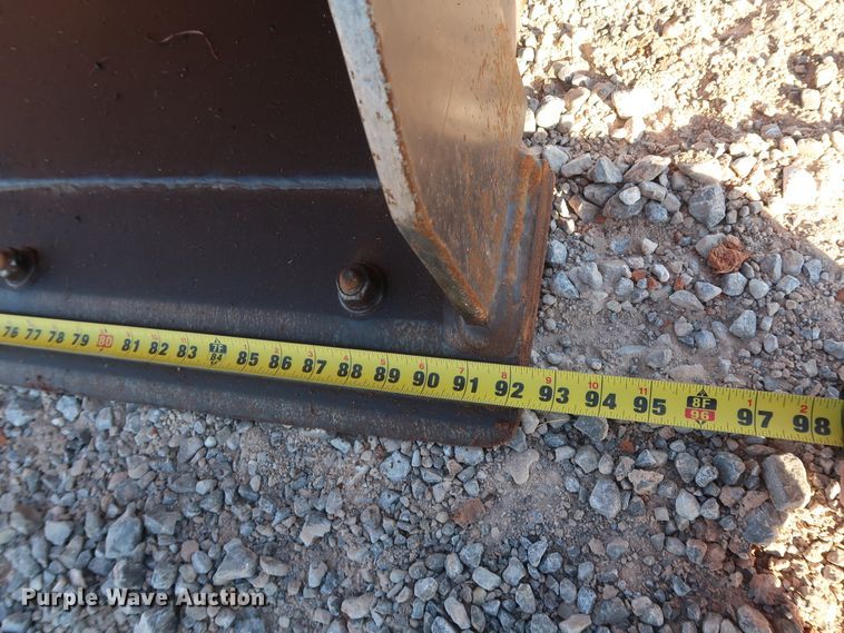 image for item GD9874 2005 John Deere 310SG backhoe