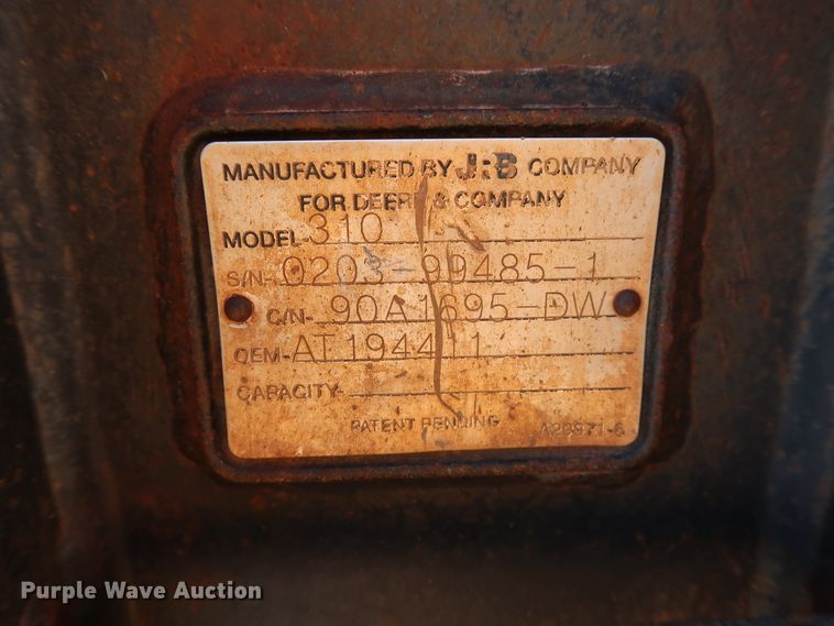 image for item GD9874 2005 John Deere 310SG backhoe