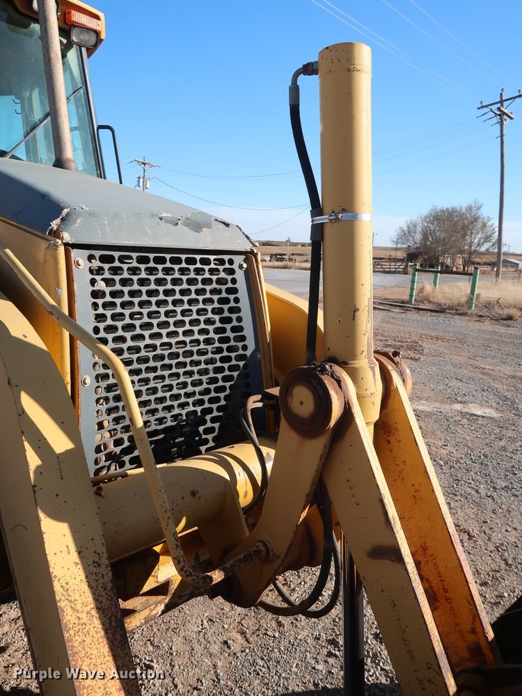 image for item GD9874 2005 John Deere 310SG backhoe