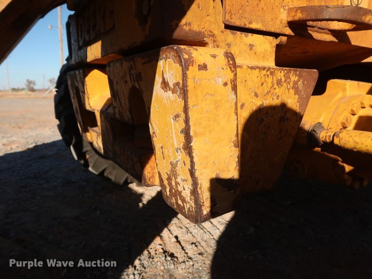 image for item GD9874 2005 John Deere 310SG backhoe