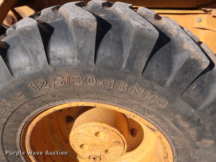 image for item GD9874 2005 John Deere 310SG backhoe