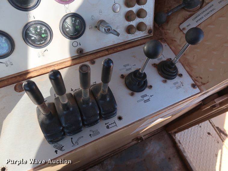 image for item GD9875 2003 Tesmec TRS-900EXT trencher