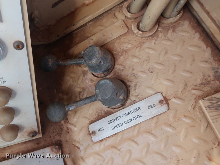 image for item GD9875 2003 Tesmec TRS-900EXT trencher