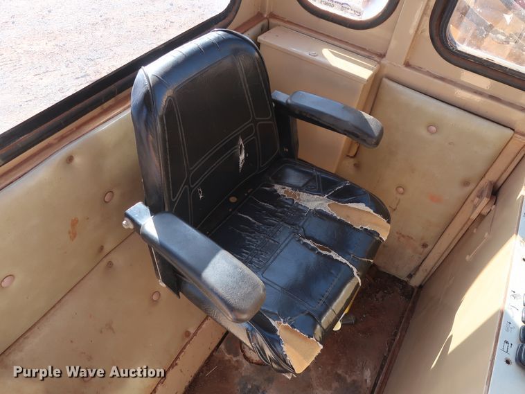 image for item GD9875 2003 Tesmec TRS-900EXT trencher