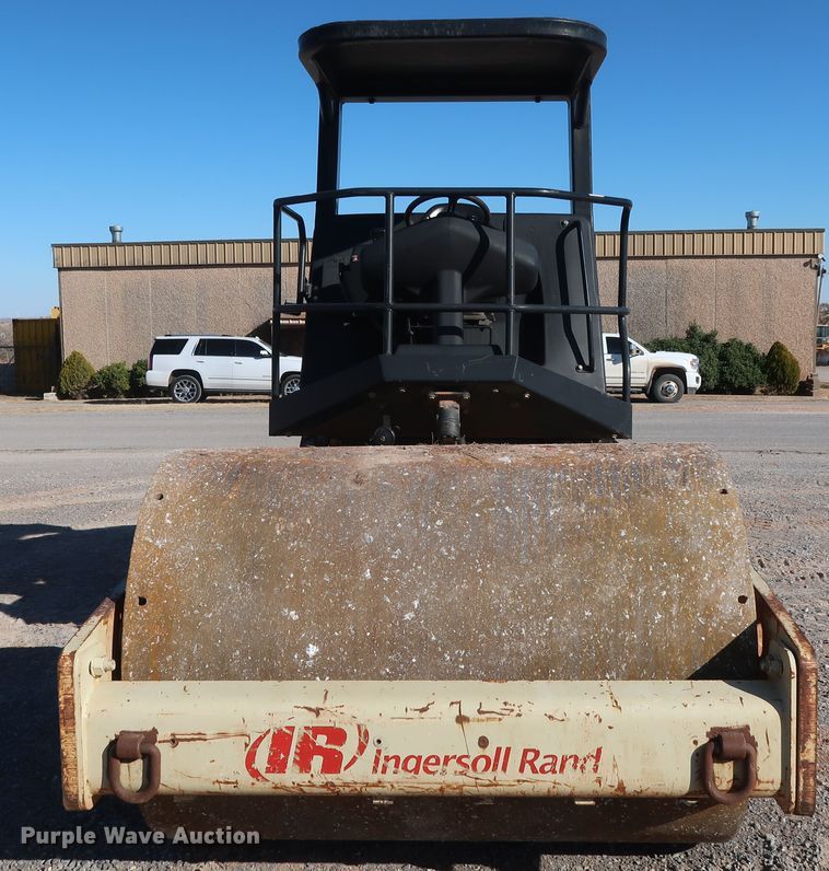 image for item GD9876 2007 Ingersoll Rand SD-70D TF single drum vibratory roller