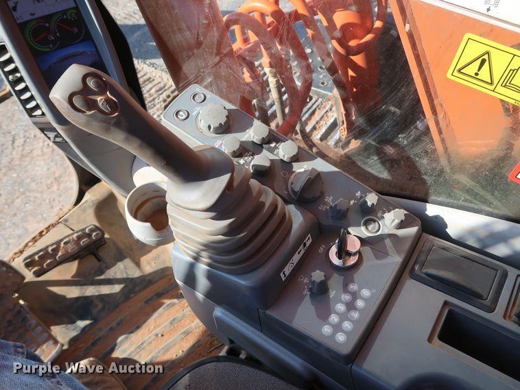 image for item GD9880 2016 Hitachi ZAXIS ZX160LC-6N excavator