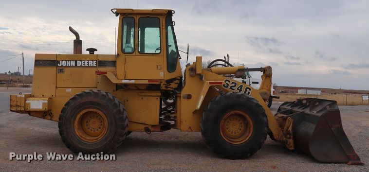 image for item GD9906 1995 John Deere 624G wheel loader