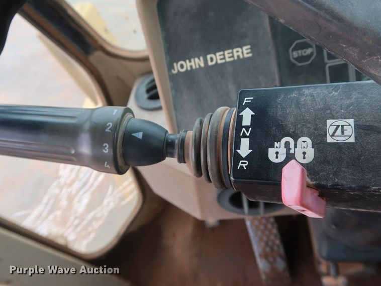 image for item GD9906 1995 John Deere 624G wheel loader