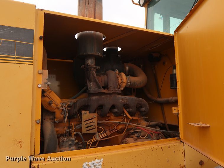 image for item GD9906 1995 John Deere 624G wheel loader