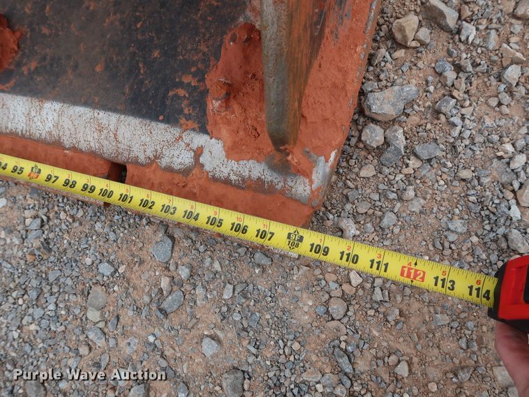 image for item GD9906 1995 John Deere 624G wheel loader