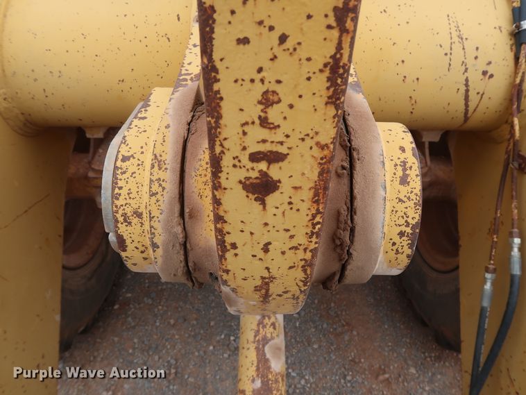 image for item GD9906 1995 John Deere 624G wheel loader