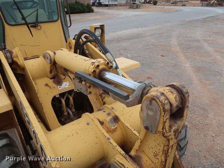 image for item GD9906 1995 John Deere 624G wheel loader
