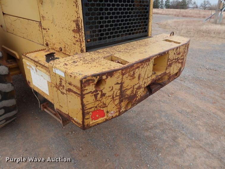 image for item GD9906 1995 John Deere 624G wheel loader