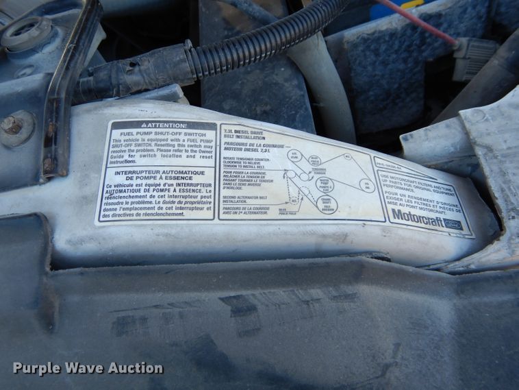 image for item GF9780 1999 Ford F450 Super Duty flatbed truck