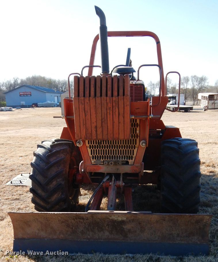 image for item GF9782 1998 Ditch Witch 7020 trencher
