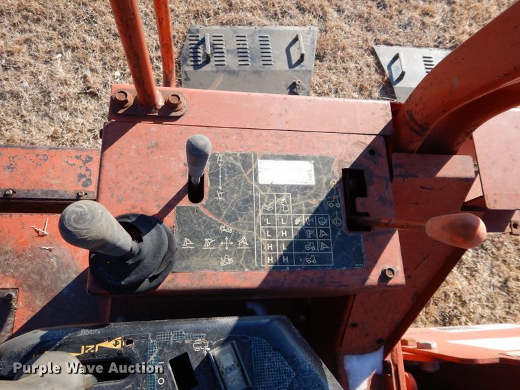 image for item GF9782 1998 Ditch Witch 7020 trencher