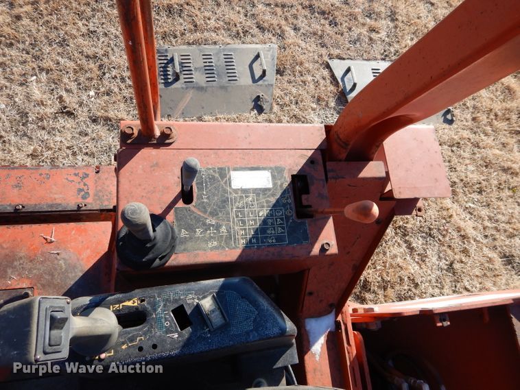 image for item GF9782 1998 Ditch Witch 7020 trencher