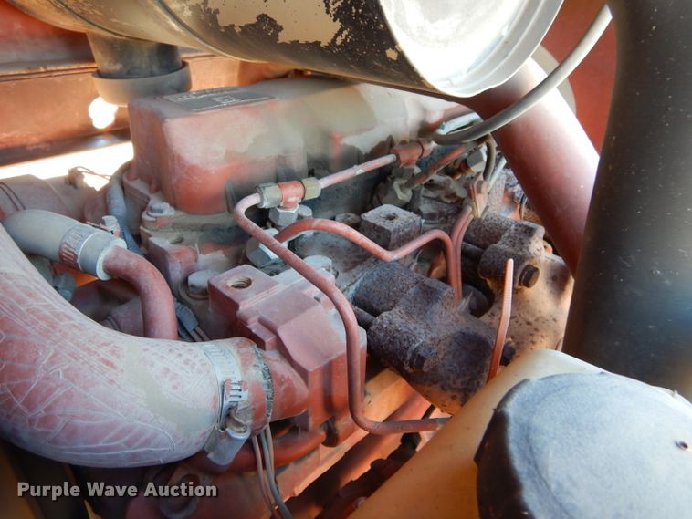 image for item GF9782 1998 Ditch Witch 7020 trencher