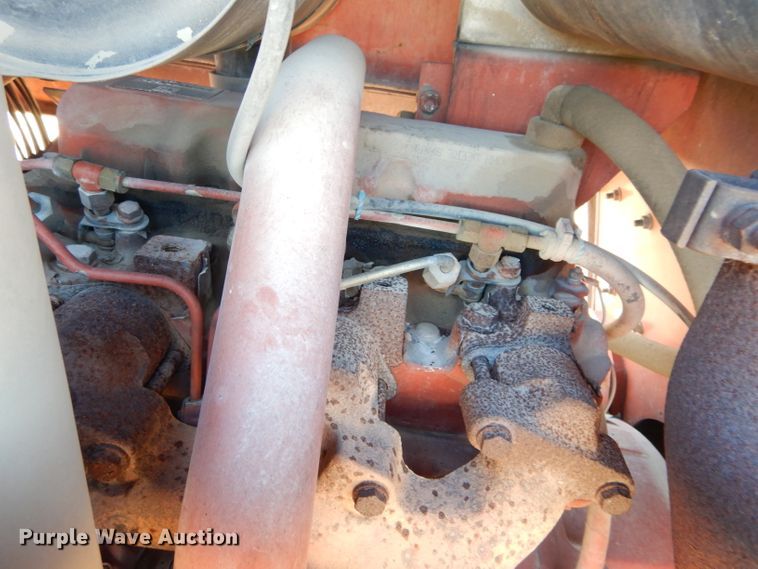 image for item GF9782 1998 Ditch Witch 7020 trencher