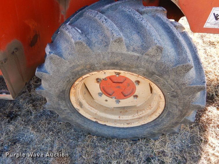 image for item GF9782 1998 Ditch Witch 7020 trencher