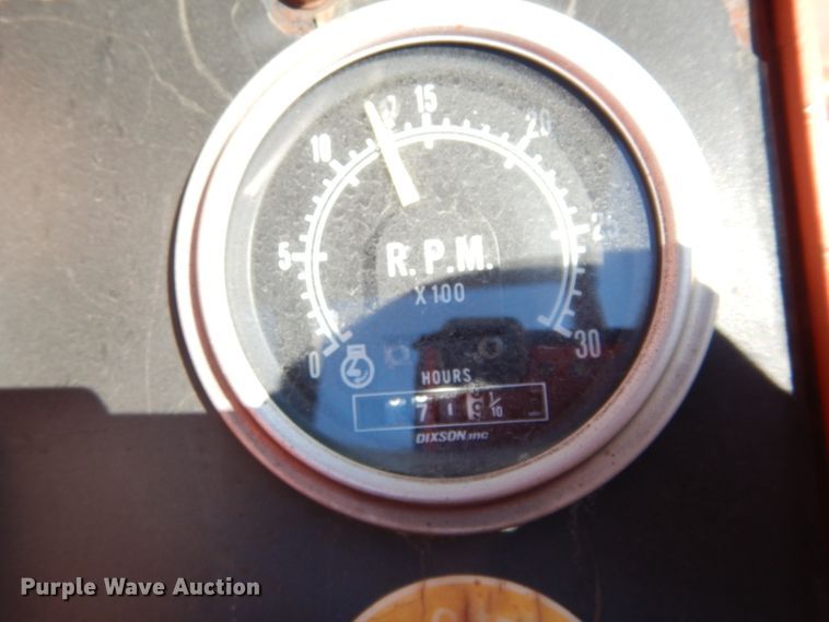 image for item GF9783 1994 Ditch Witch 5110DD cable plow