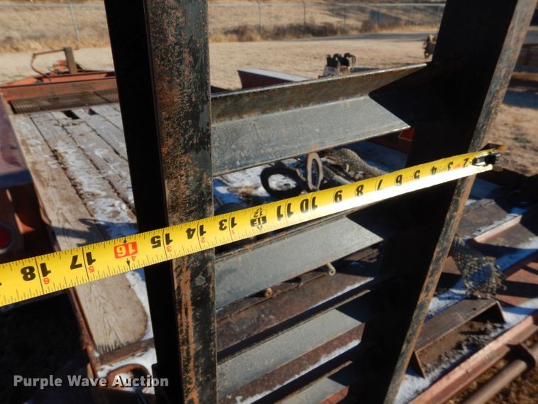 image for item GF9785 2002 Belshe equipment trailer