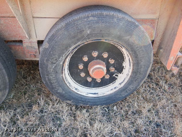 image for item GF9785 2002 Belshe equipment trailer