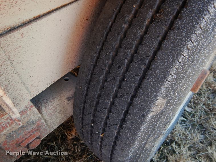 image for item GF9785 2002 Belshe equipment trailer