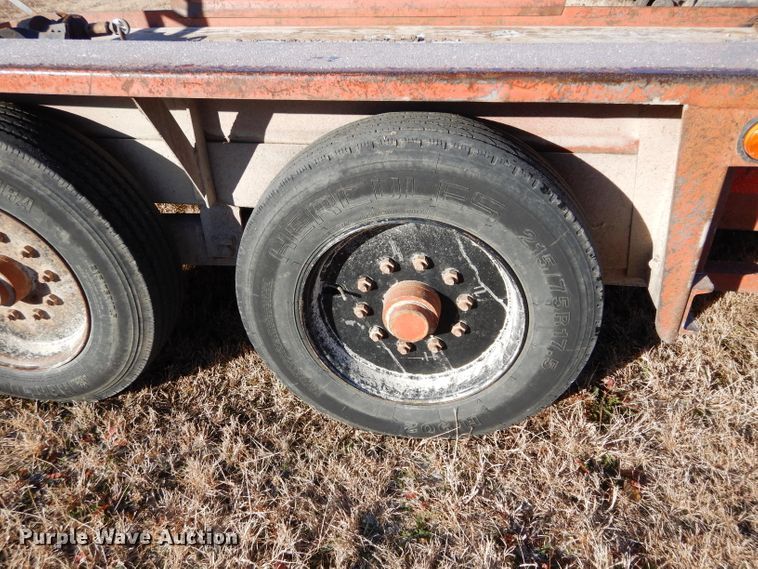 image for item GF9785 2002 Belshe equipment trailer