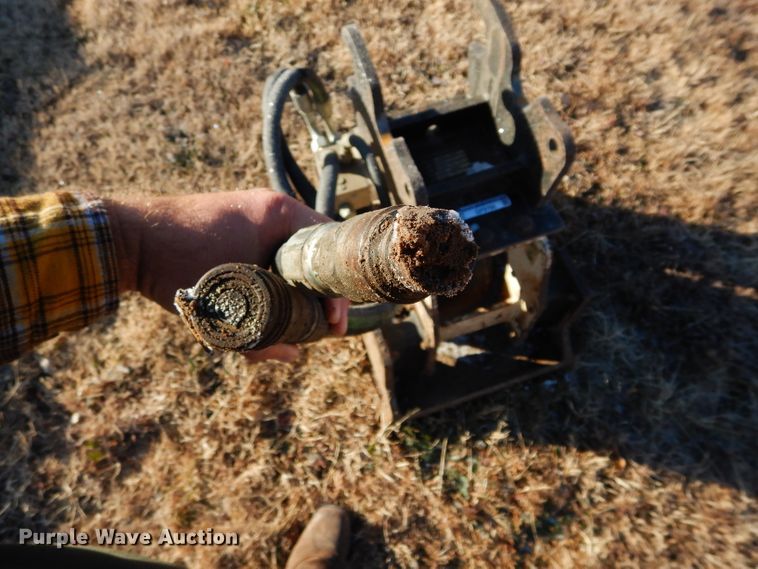 image for item GF9786 Stanley HS6000 vibratory plate compactor