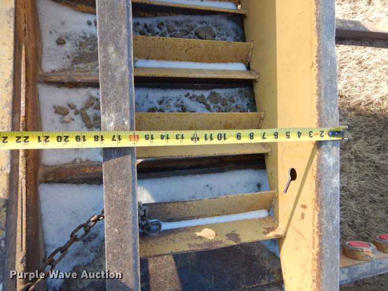 image for item GF9787 2009 Belshe equipment trailer