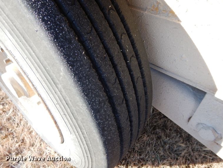 image for item GF9787 2009 Belshe equipment trailer