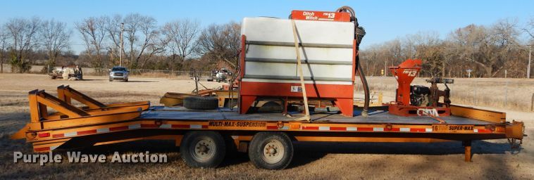 image for item GF9788 2006 Econoline equipment trailer