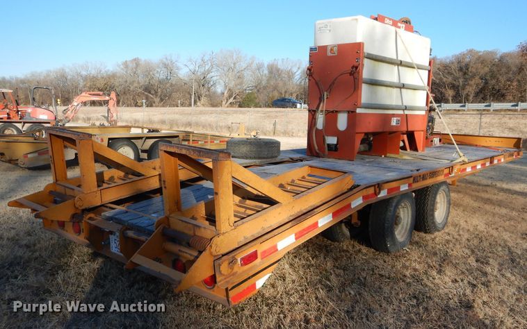 image for item GF9788 2006 Econoline equipment trailer