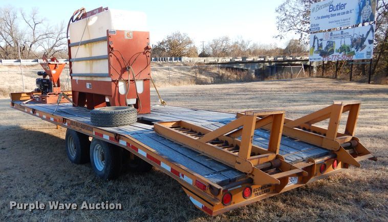image for item GF9788 2006 Econoline equipment trailer