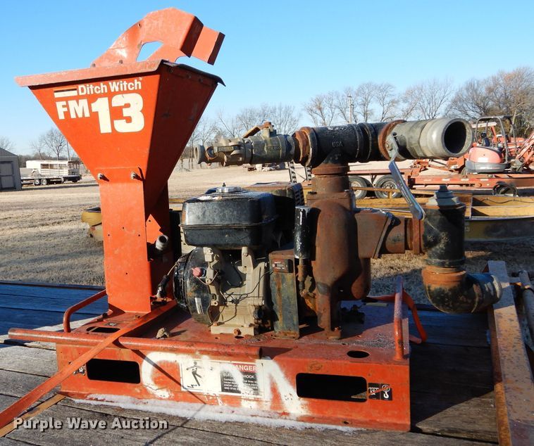 image for item GF9788 2006 Econoline equipment trailer