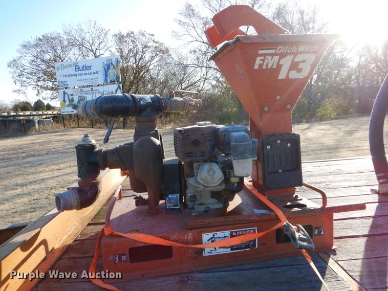 image for item GF9788 2006 Econoline equipment trailer