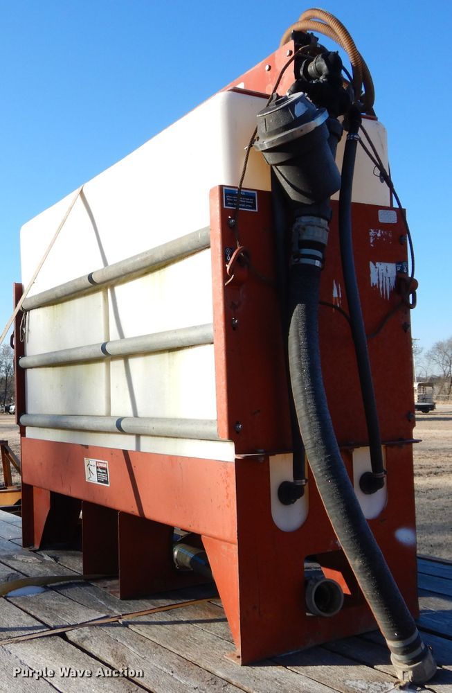 image for item GF9788 2006 Econoline equipment trailer