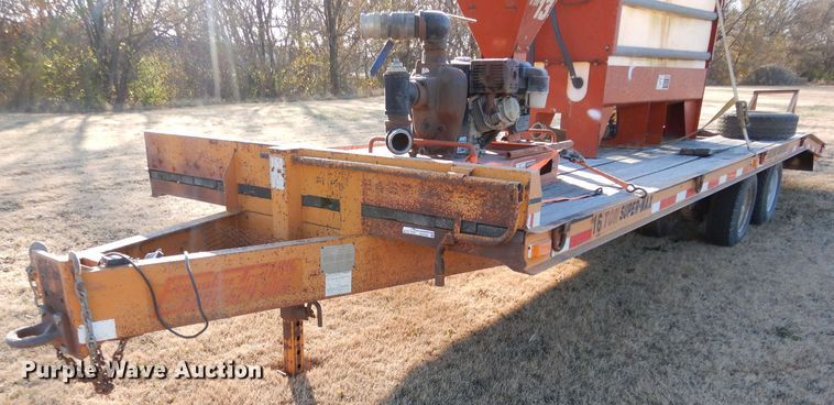 image for item GF9788 2006 Econoline equipment trailer